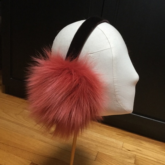 NEW! 100% REAL FOX FUR Earmuffs - Picture 5 of 8